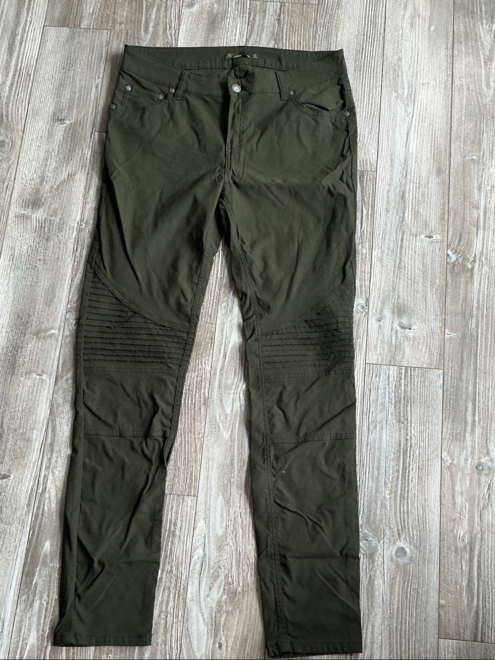Prana Women's Skinny Moto-Panel Pants in Olive